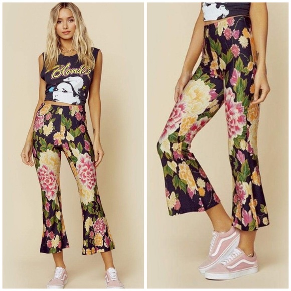 Novella Royale Pants - $145 NWT NOVELLA ROYALE IRIS BELLS FREE PEOPLE